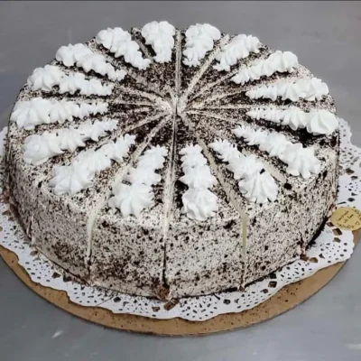 Tarta Oreo con Nata y Nutella