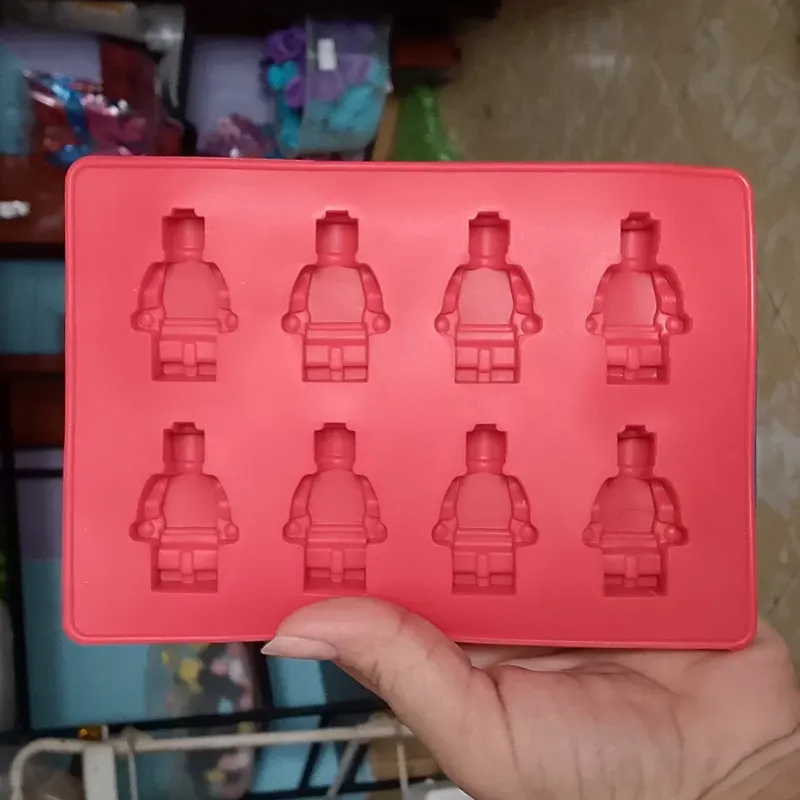 Molde 8 muñecos lego