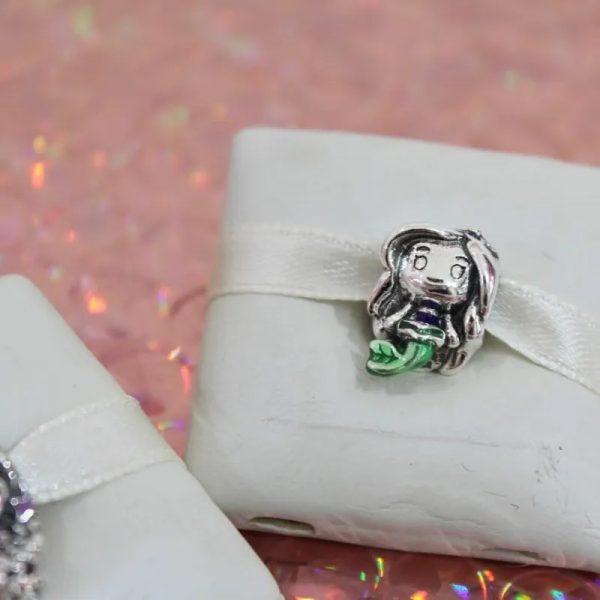 Charm Ariel x Disney