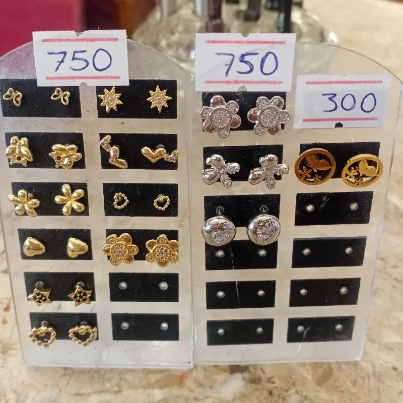 Aretes enchapados