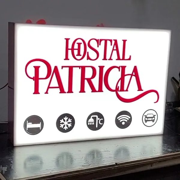 Cartel lumínico acrílico vinilo y pvc
