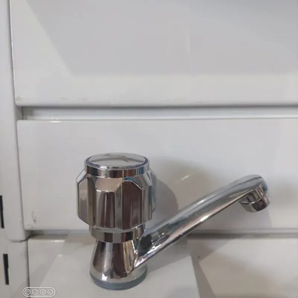 Llave de lavamanos