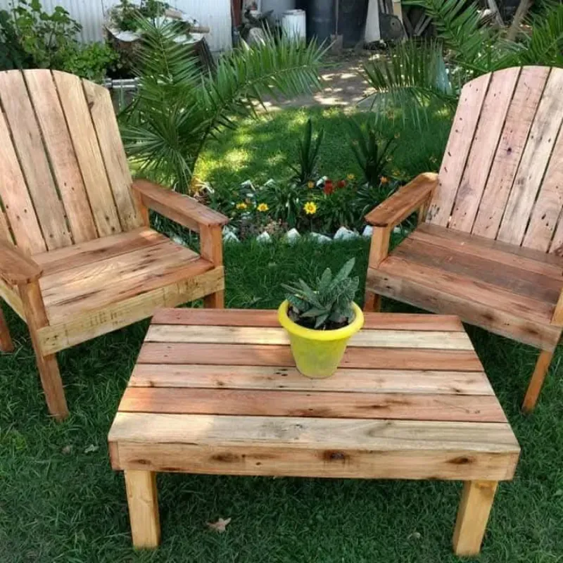 Juego de 2 butacas y una mesita