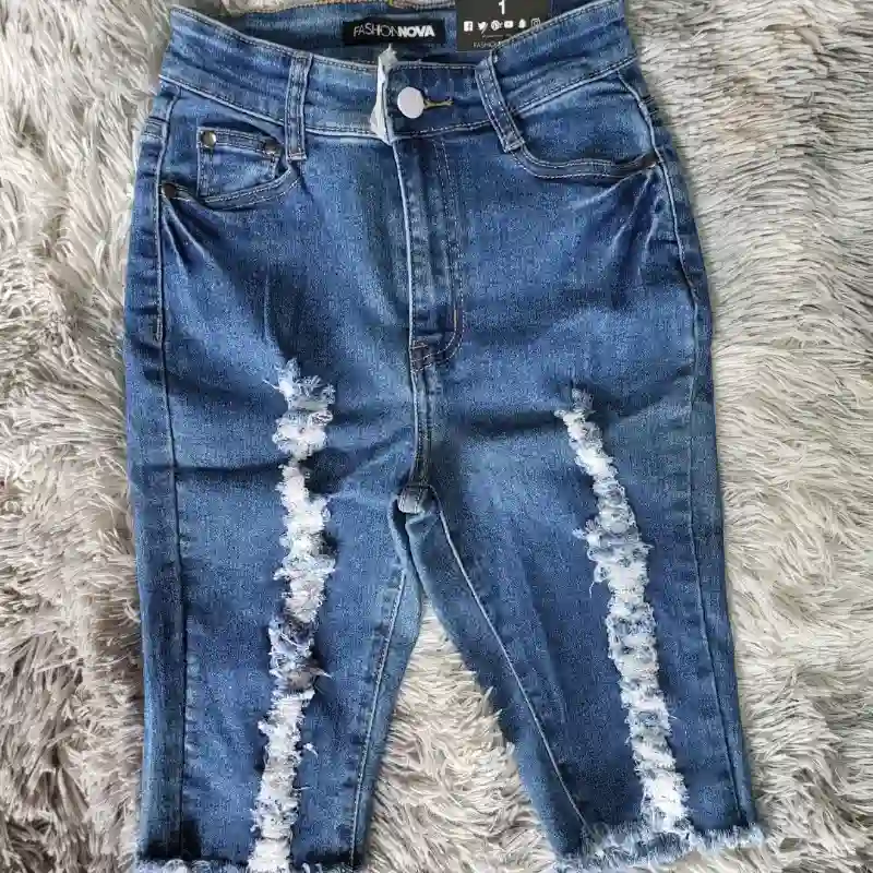 Pesquera mezclilla FASHION NOVA