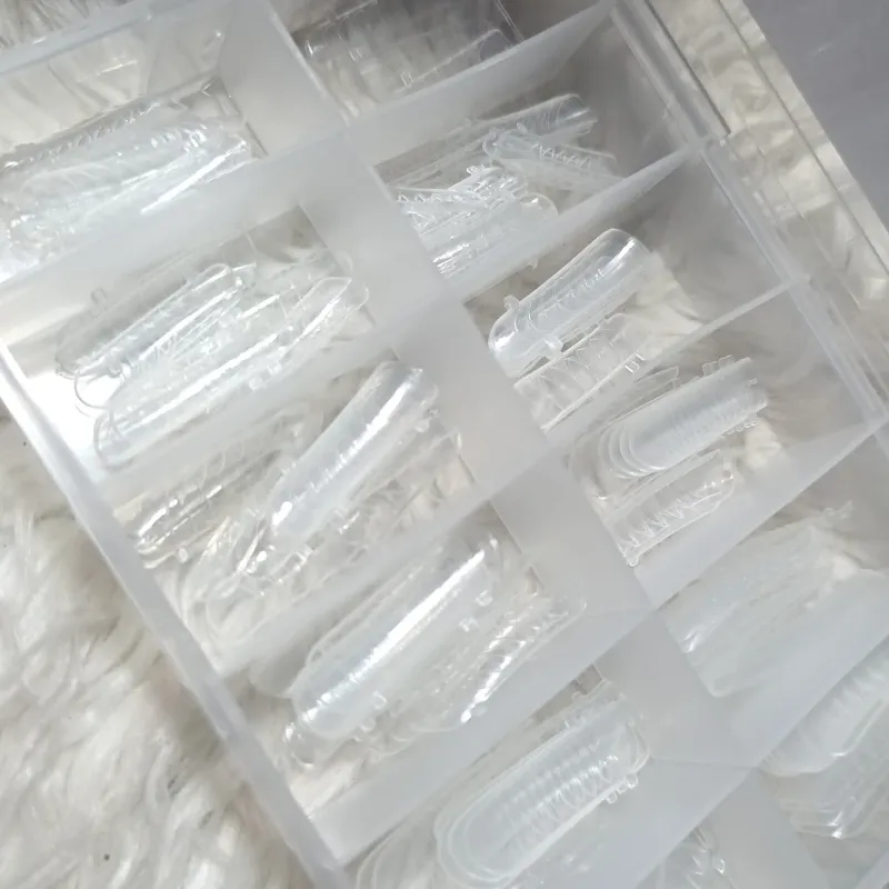 Caja de moldes de uñas Love Crazy