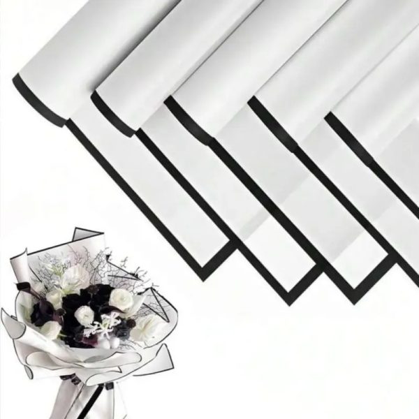 Papel blanco y negro