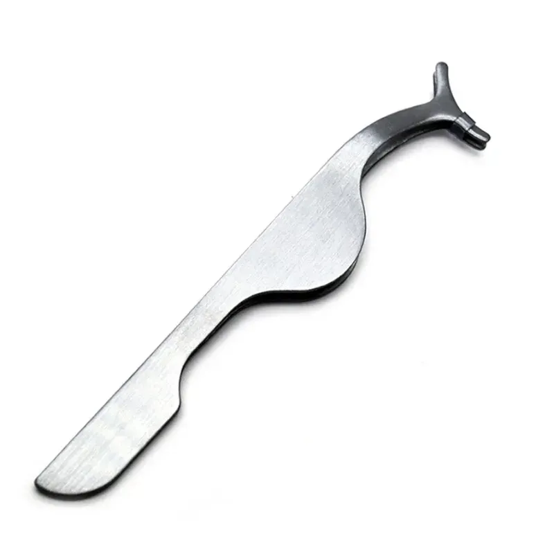 Pinza para pestañas