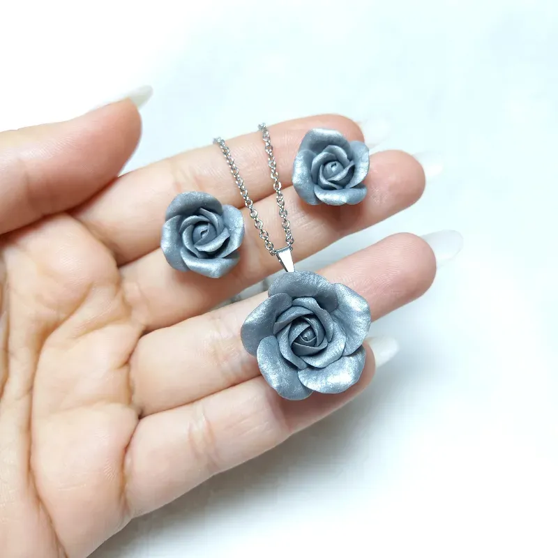 ✨Juego de Rosas Plateadas✨