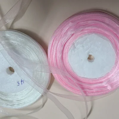 Cinta horganza de 1 cm.rosada y bñanca