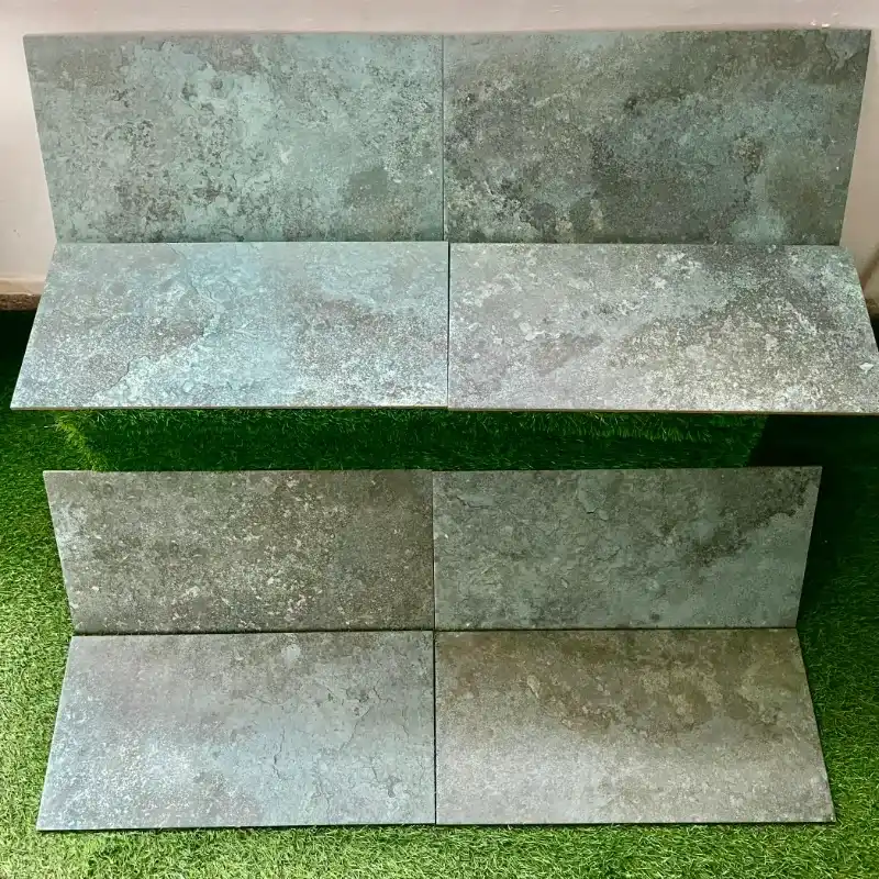 Losa de porcelanato turquesa 30,3x61,3