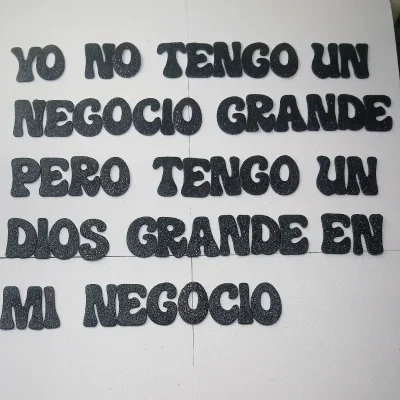 Decoración para espacio de negocio