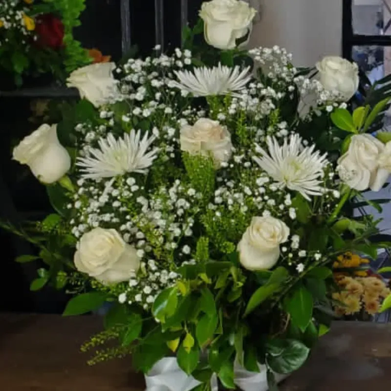 Arreglo de 11 flores