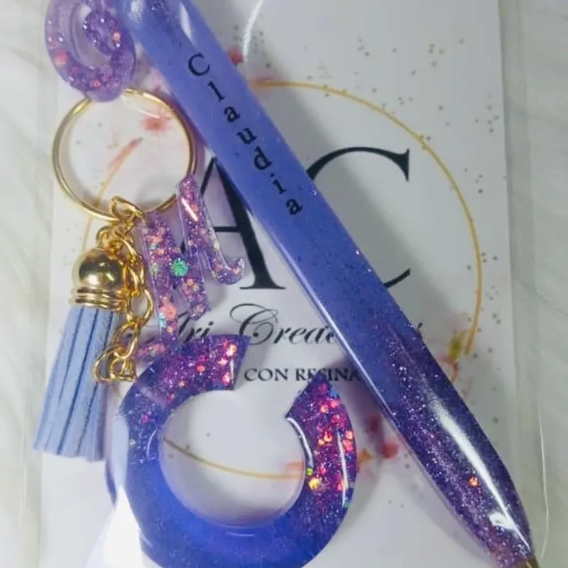 Bolígrafo y Llavero