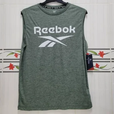 Desmangado Reebok