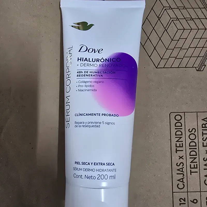 Crema corporal Hialuronico Dove 200ml