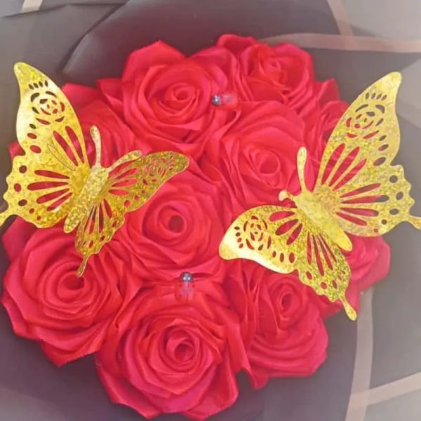 10 rosas eternas 