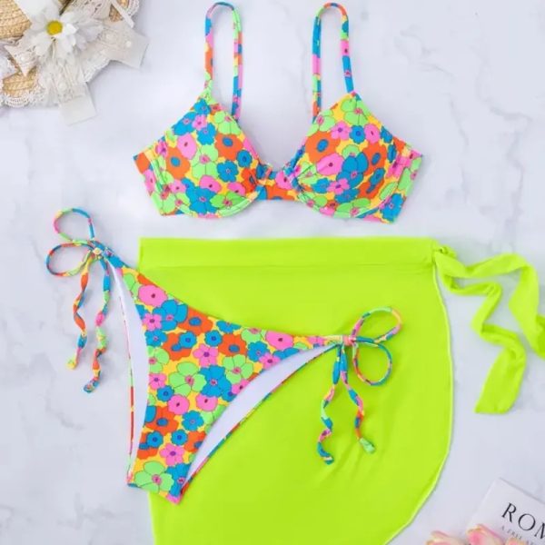  Bikini con pañoleta — Verde