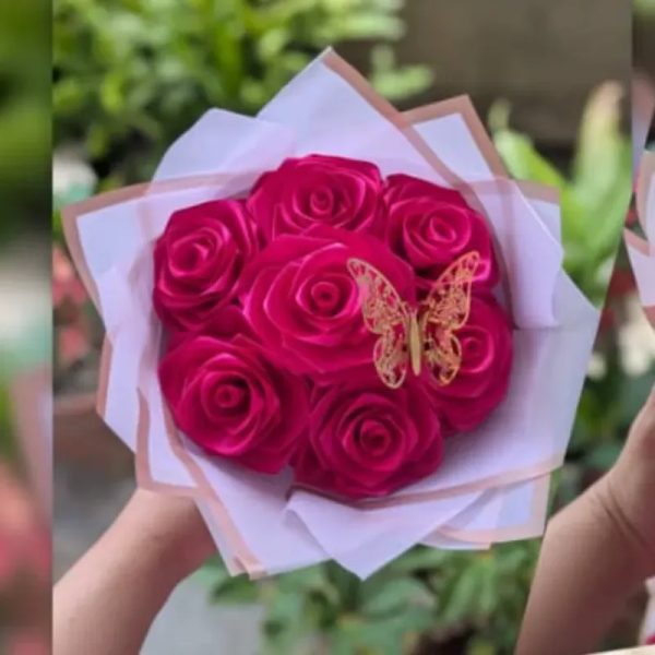 Ramo de 7 rosas eternas