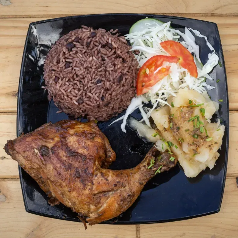 Pollo Asado al Carbón