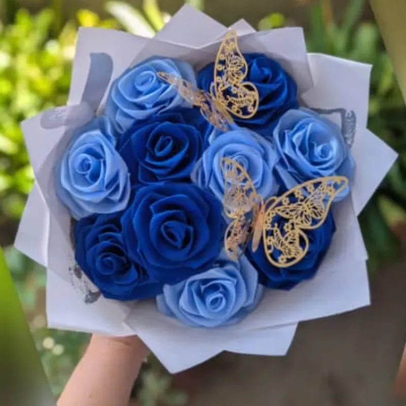 Ramos de 15 rosas eternas