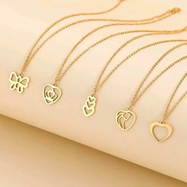 Cadenita con dige de corazon