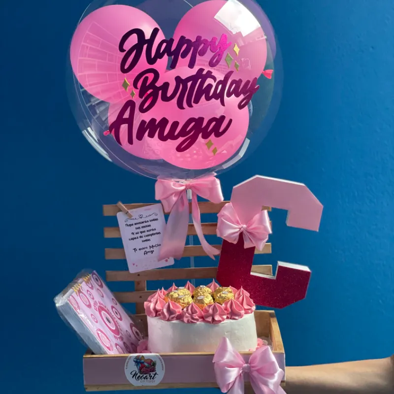 Ancheta de cerca, Amiga