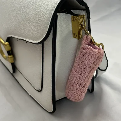 Llavero para brillo de labios 