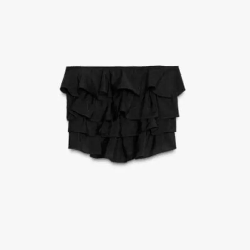 Top strapless de vuelos negro