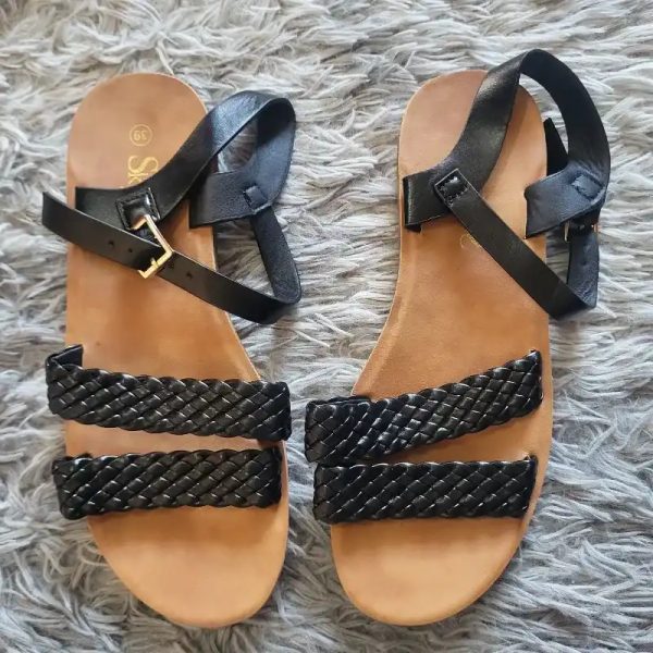 Sandalias