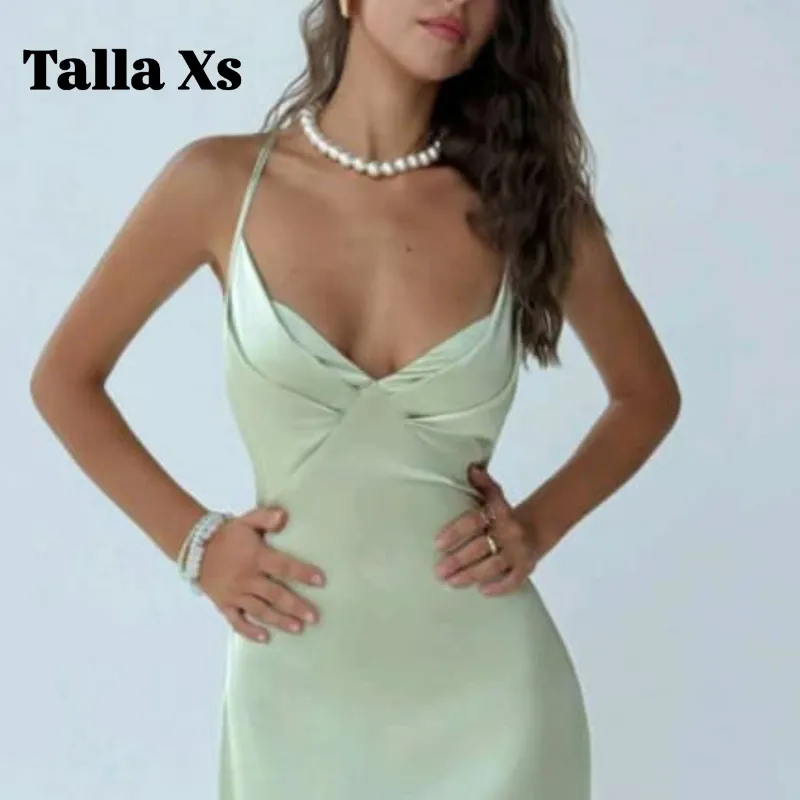 Vestido elegante y sencillo de satén