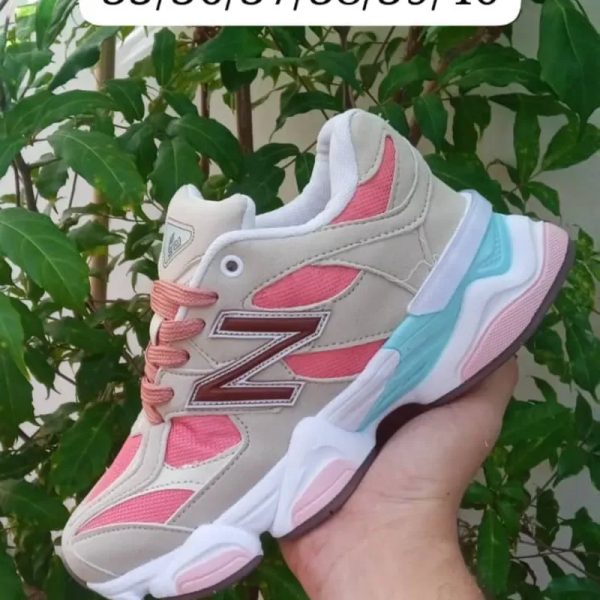 New Balance 9060 beich y colores