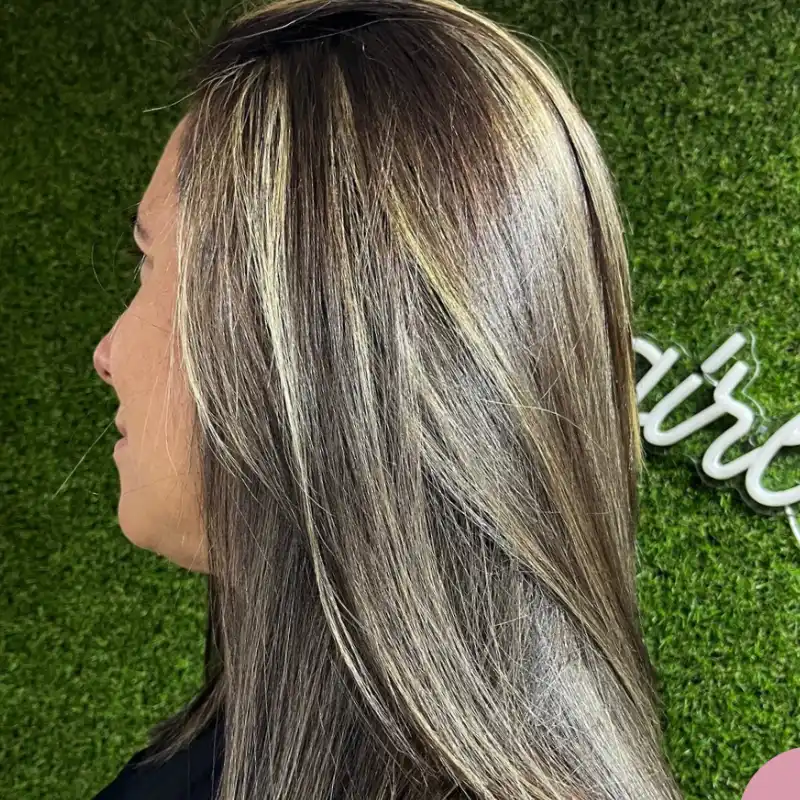 Balayage Cabello Medio (a los hombros)