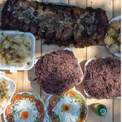 Combo para 15 personas. Lomo asado con piña