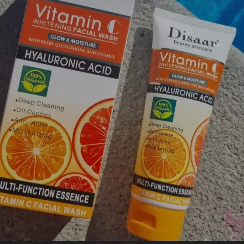 Limpiador facial de Vc y ácido hialurónico