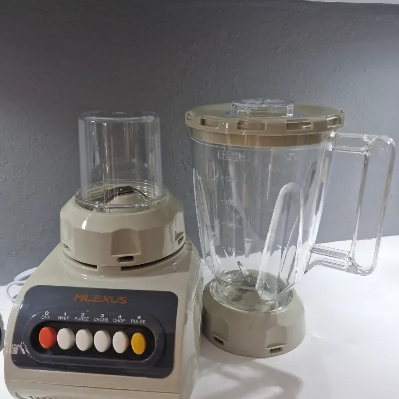 Licuadora con molino