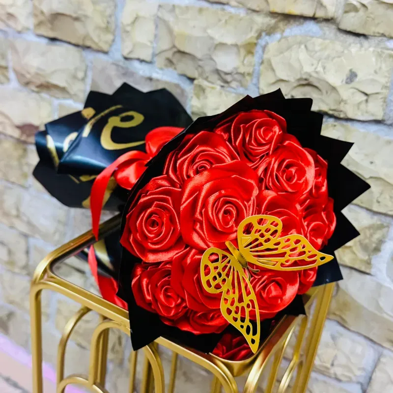 Ramo de rosas eternas