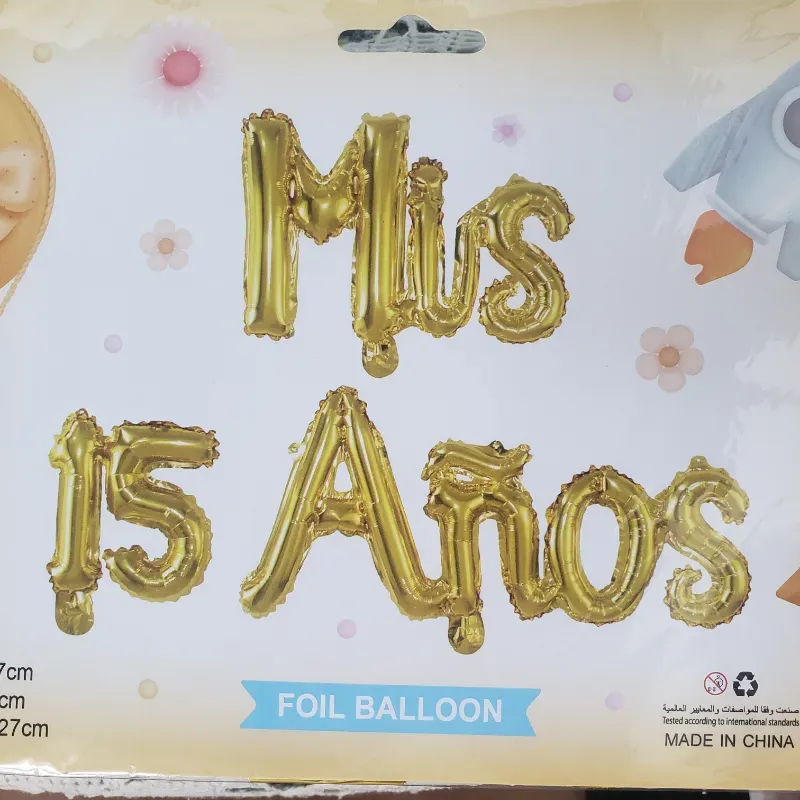 Set de globos Mis 15 años dorado