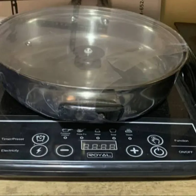 Juego de Cocina con cazuela de inducción