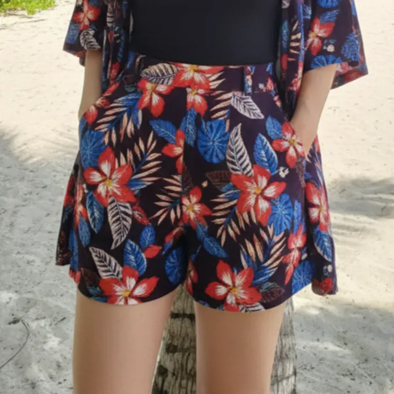Short tiro alto con bolsillos
