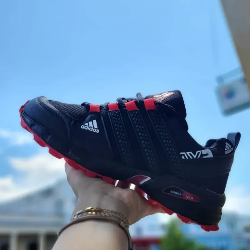 Adidas AXP ❤️ negras y rojas