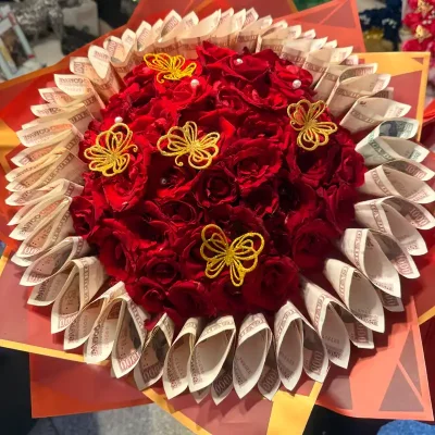 Ramo natural con dinero