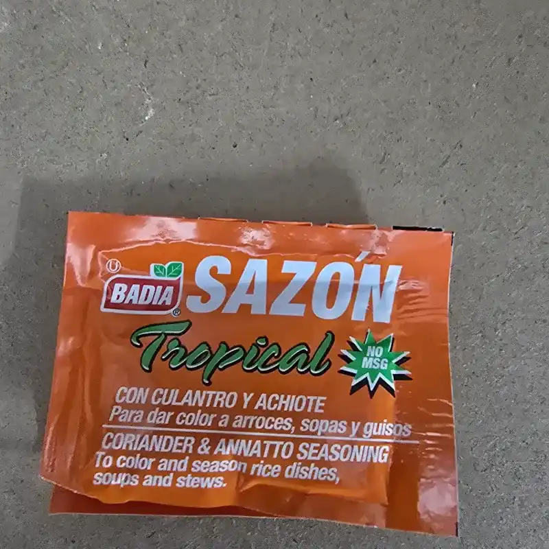 Sobre Sazon Tropical con culantro y achiote
