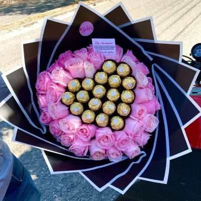 RAMOS BUCHONES 50 rosas SAN VALENTIN