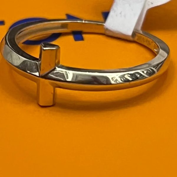 ANILLO 