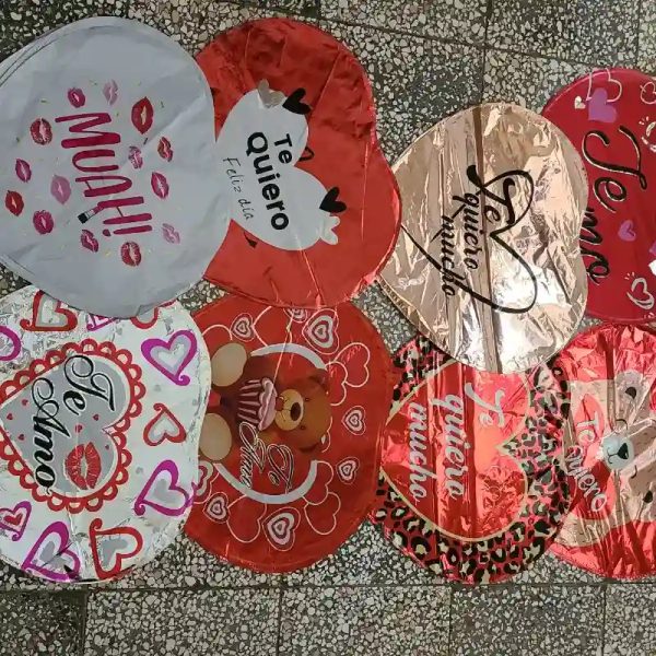 Globos de corazones