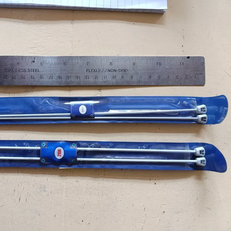 Juego de agujas de tejer