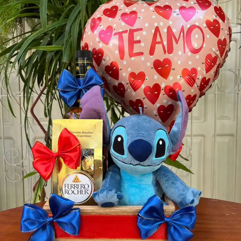 Caja de regalo con peluche