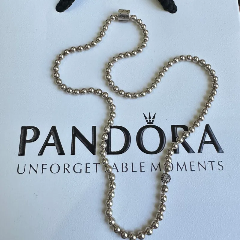 Collar cuentas y pave (clon) ⚜️