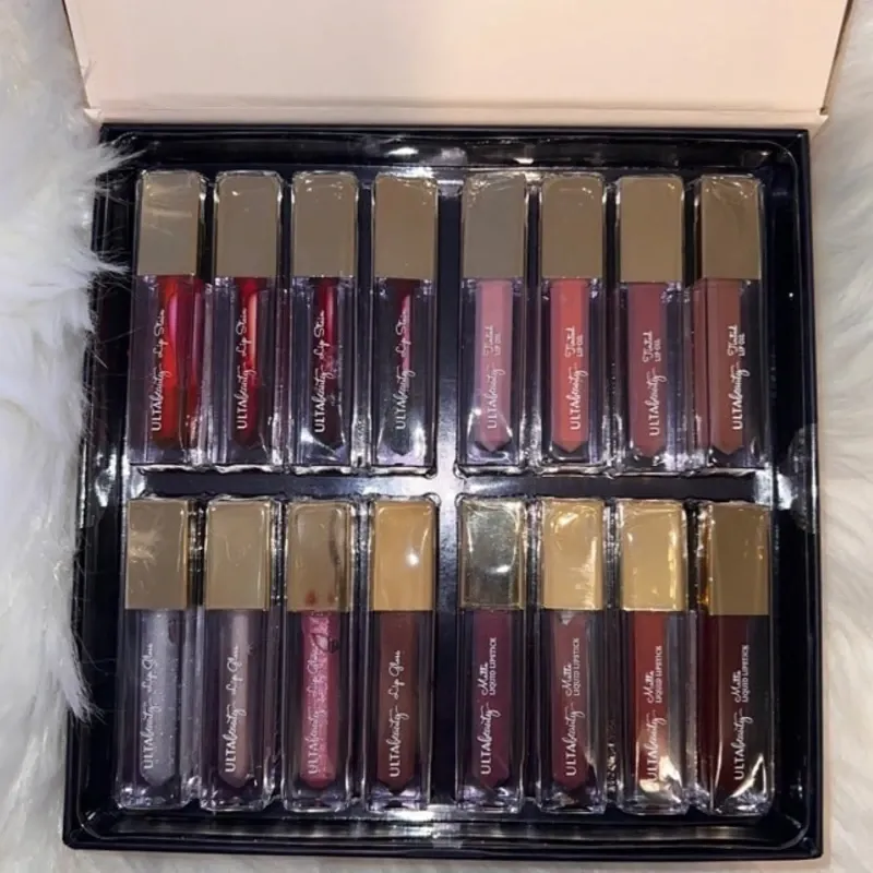 Colección de 16 labiales
