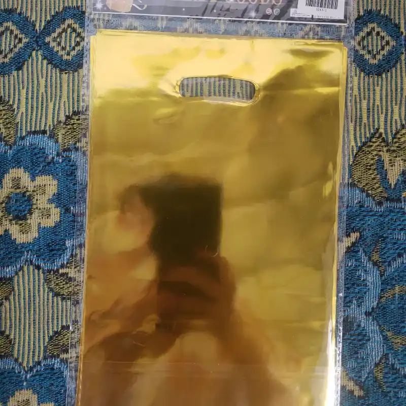 Bolsa de regalo cromada dorado